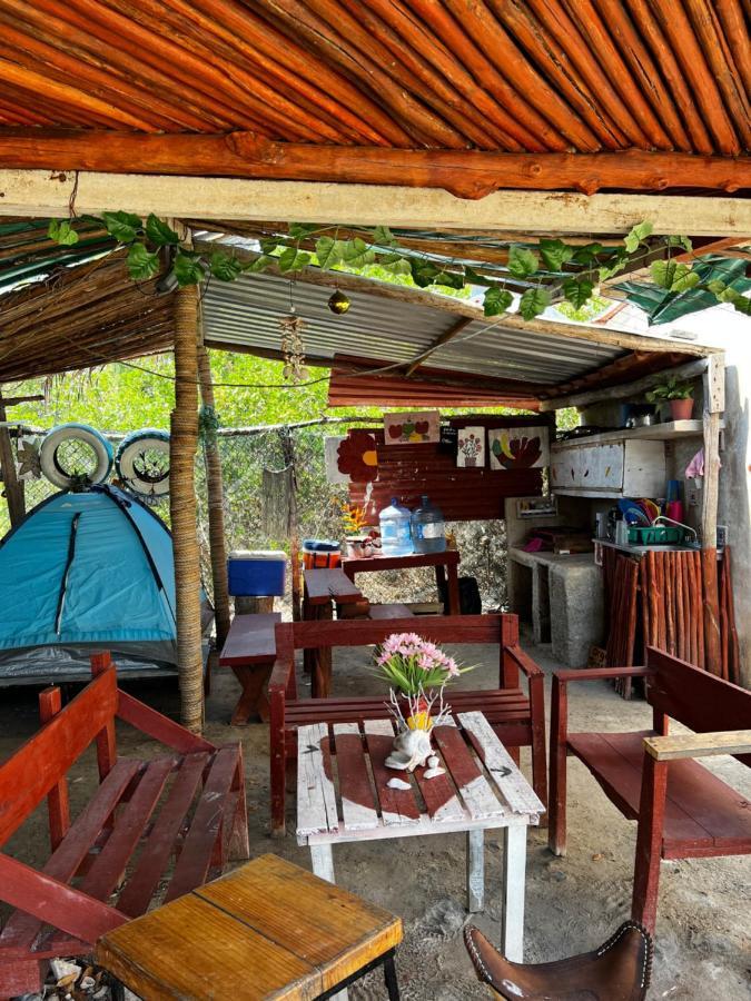 Casa De Los Santos Camping Y Eco Cabanas Isla Holbox Exterior foto